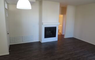 2 beds, 2 baths, $2,750, Unit # 107