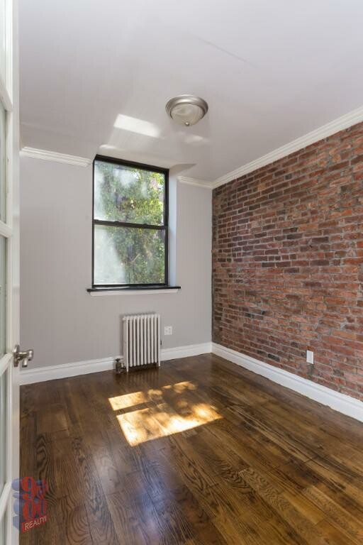 234 W 14 ST