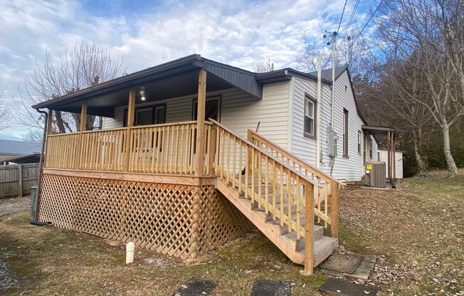 3 Bedroom 1 Bath Home located in Greeneville, TN