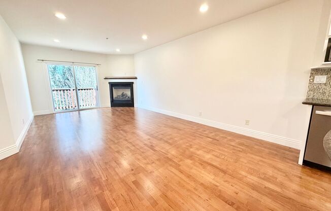 2448 Geary