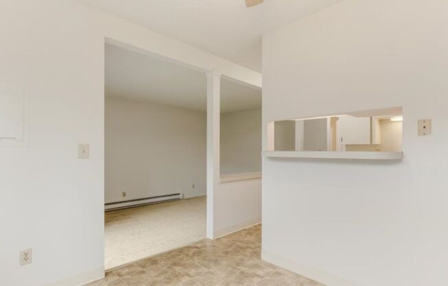 1 bed, 1 bath, 788 sqft, $1,400, Unit 702