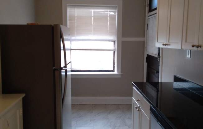 230 Elmwood