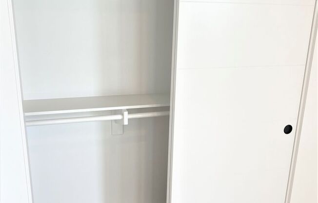 Studio, 1 bath, 464 sqft, $2,445, Unit 411