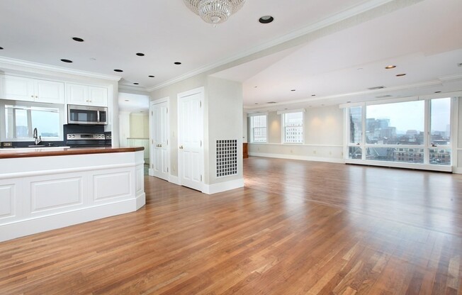 2 Commonwealth Avenue