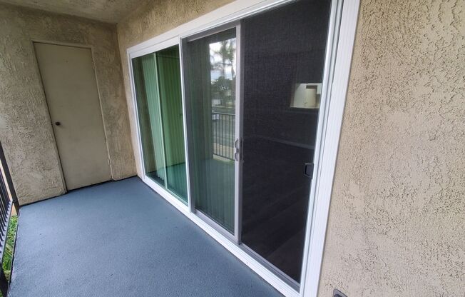 2 beds, 1 bath, 980 sqft, $2,500, Unit 014