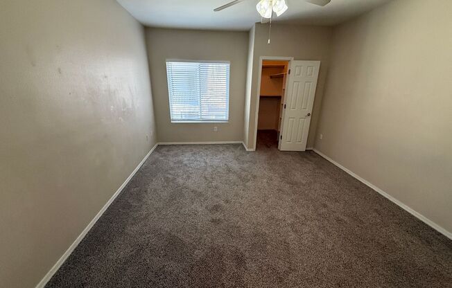 2 beds, 1 bath, $1,395, Unit # 2029