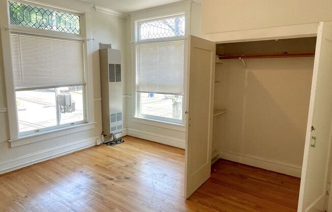 Studio, 1 bath, 560 sqft, $1,150, Unit #1