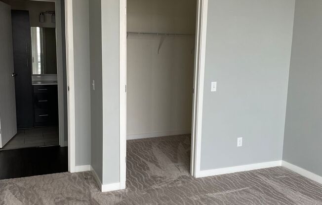 2 beds, 2 baths, 1,412 sqft, $3,375, Unit 806 (Penthouse)