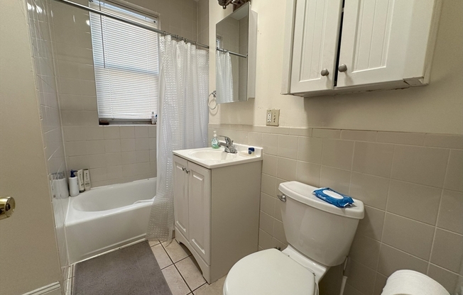 25 Queensberry St.