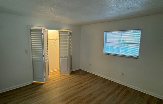 2 beds, 1 bath, $1,495