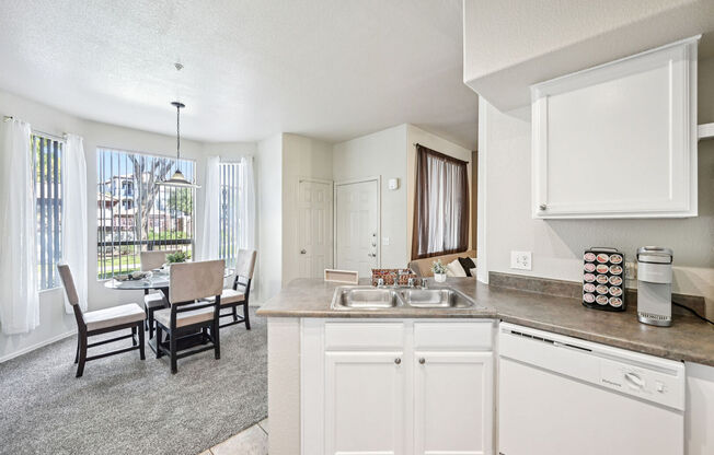 1 bed, 1 bath, 801 sqft, $1,225