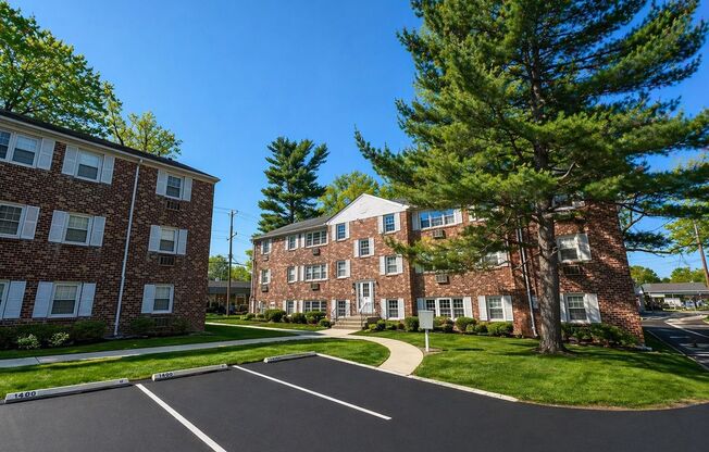 Moser Gardens Apartments