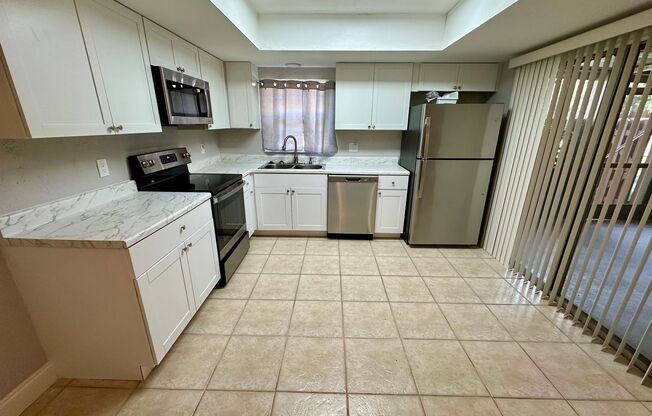 2 beds, 2 baths, $1,750