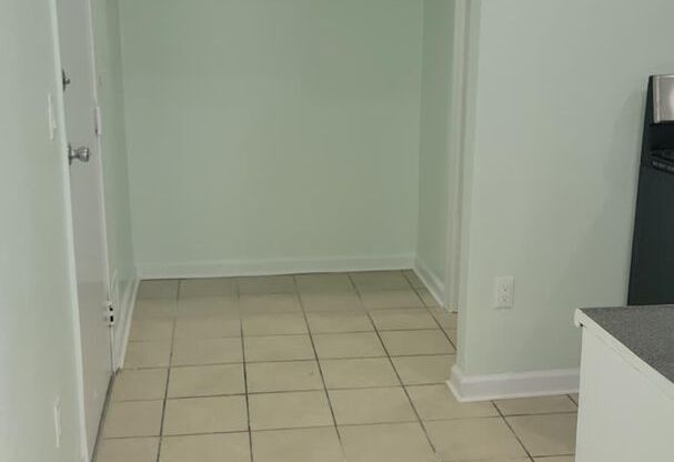 1 bed, 1 bath, 474 sqft, $1,737.08, Unit 17