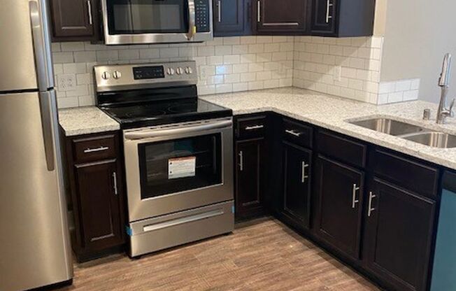 1 bed, 1 bath, 725 sqft, $835, Unit 514