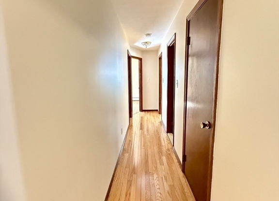 41 LOOMIS ST