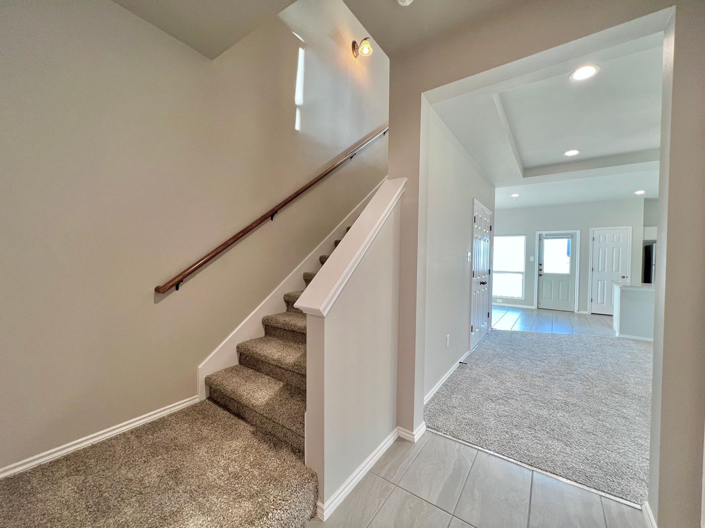 3BD 2.5BA Townhome near 410 and I-35
