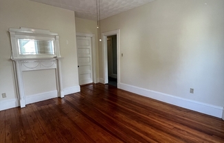 2 beds, 1 bath, 1,407 sqft, $2,600, Unit 2