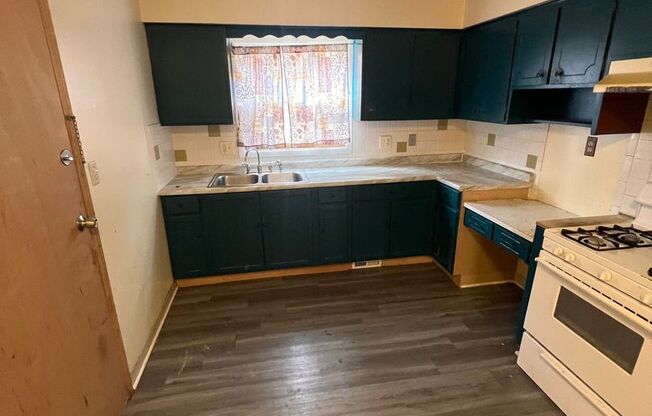 E. 208th Street 534