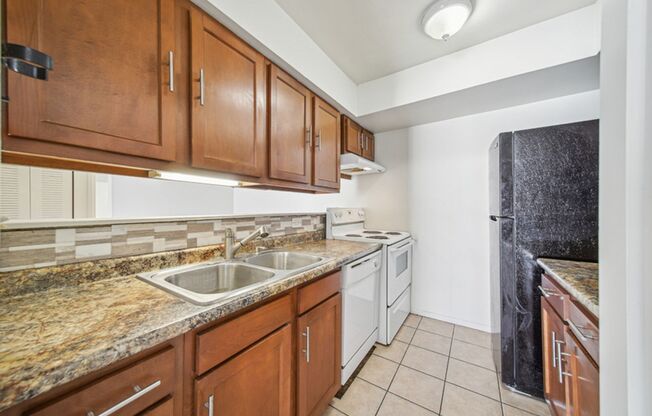 1 bed, 1 bath, 710 sqft, $805, Unit 07-02