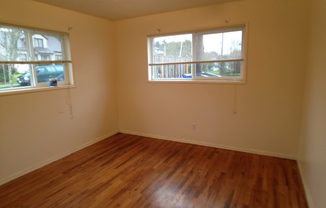 2 beds, 1 bath, $1,795