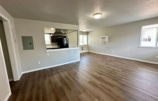 Move-in ready! Upgraded 2 Bedroom Condo