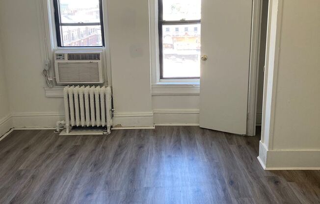 2 beds, 1 bath, 764 sqft, $1,649, Unit 1301-71