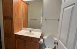 3 beds, 2 baths, $1,300, Unit UNIT 604