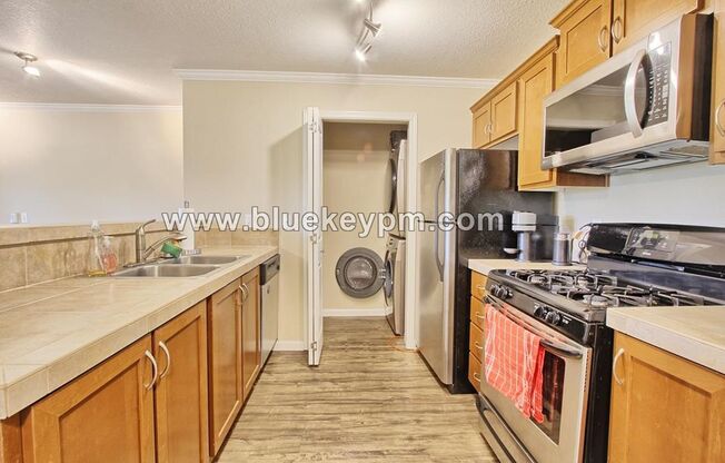 1 Bed, 1 Bath Condo in Bethany Village with Common Area Pool
