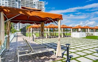 2 beds, 2 baths, $3,500, Unit # 1401 W