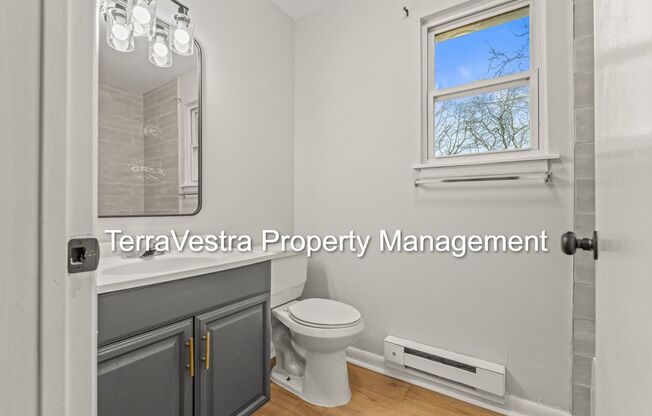 Remodeled 3 bed in Sicklerville! Eligible for $500 security deposit.