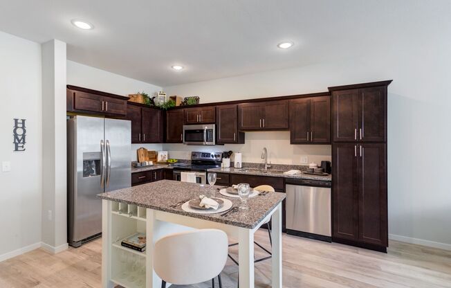 1 bed, 1 bath, 679 sqft, $1,582, Unit 206