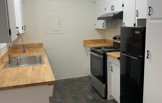 Brookside Manor Apartments