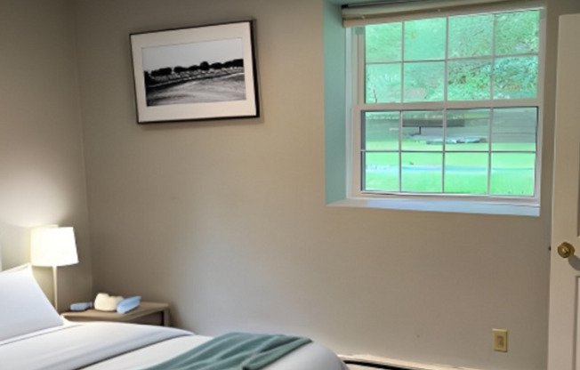 2 beds, 1 bath, 1,050 sqft, $2,500, Unit 1 WC- 01