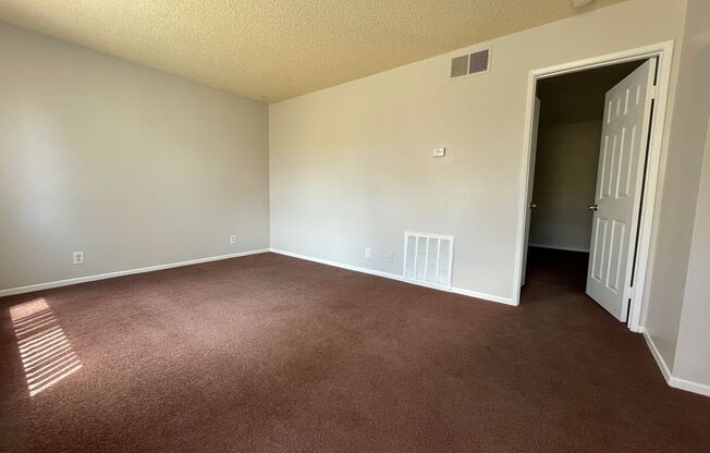 1 bed, 1 bath, 576 sqft, $1,200, Unit Unit 238