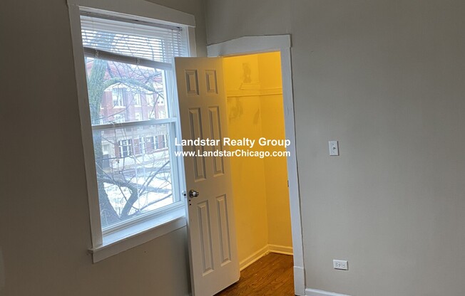 3757 W SUNNYSIDE