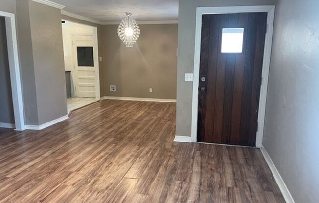3-bedroom in the Village - Updated