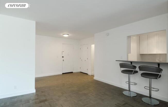 2 beds, 1 bath, 1,002 sqft, $6,500, Unit 12F