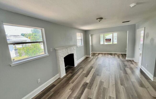 TOTALLY REMODELED Spacious 3BR/1BA Lakeland Home wtih Large Utility Shed