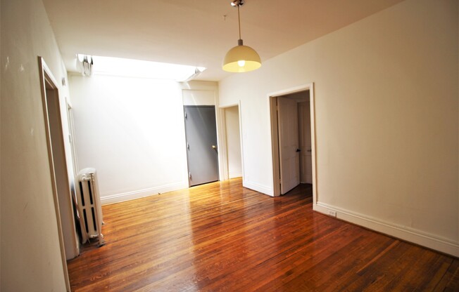22 E Mt. Vernon Pl.