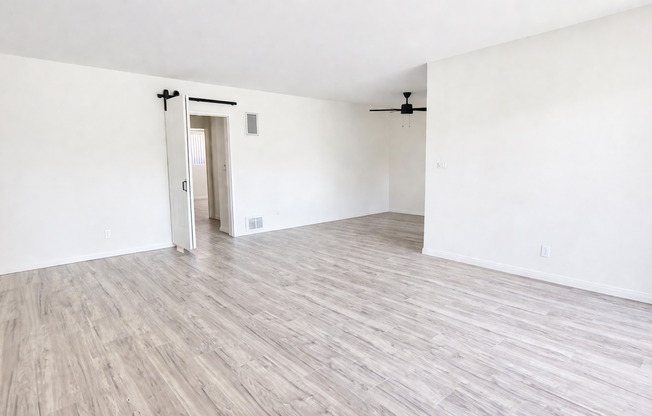 6433 Shirley Ave.