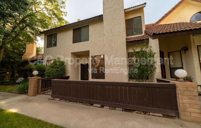 2890 E HUNTINGTON BLVD