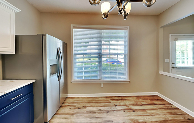 4110 HOWELL PARK RD