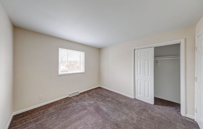 2 beds, 1 bath, 830 sqft, $1,099, Unit 8625C