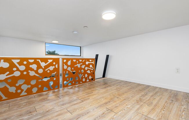 Studio, 1 bath, 270 sqft, $1,350, Unit 408