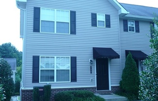 2 Bedroom/2.5 Bath Condo in Johnson City