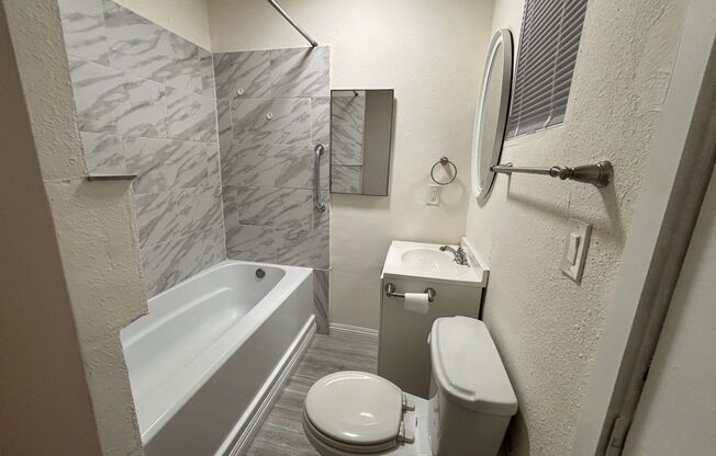 Studio, 1 bath, 450 sqft, $1,900, Unit 6769 Atoll Ave