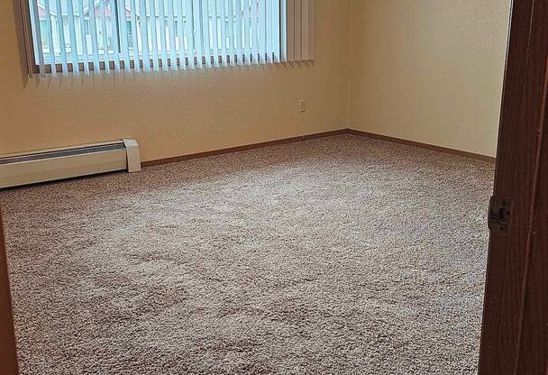 2 beds, 2 baths, 1,160 sqft, $1,465, Unit 1814-346