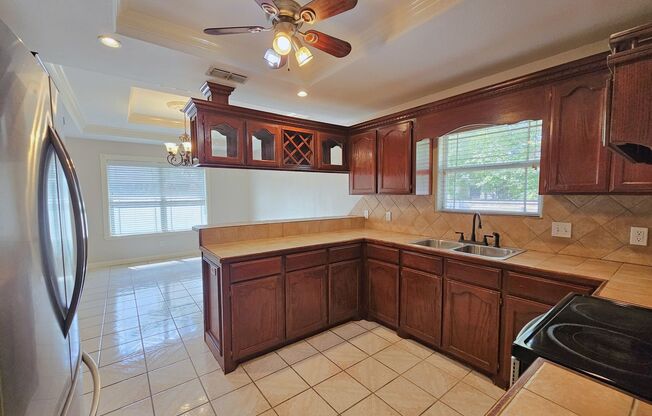 3 Bed/2.5 Bath/2 Car Garage off Bass Blvd. in Harlingen