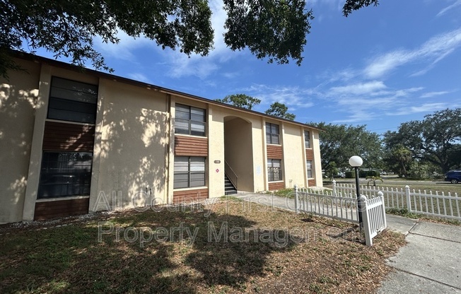 800 TROTTER RD